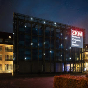 Funkelnder Kubus, 2020